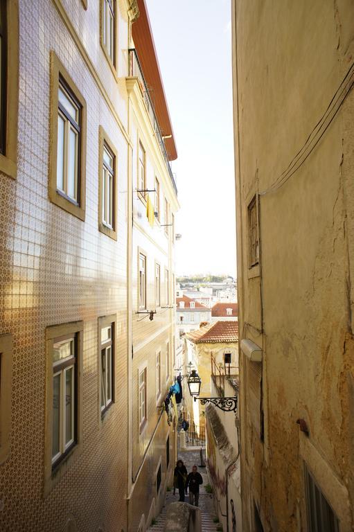 Lusitania One In Mouraria Apartment Lisbon Luaran gambar