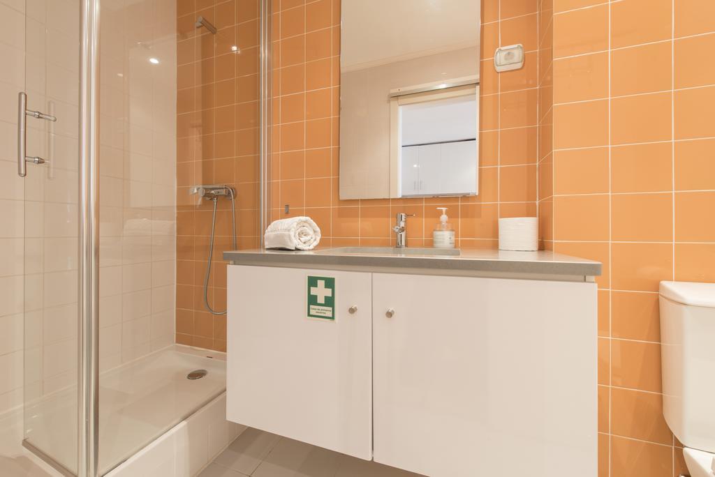 Lusitania One In Mouraria Apartment Lisbon Luaran gambar