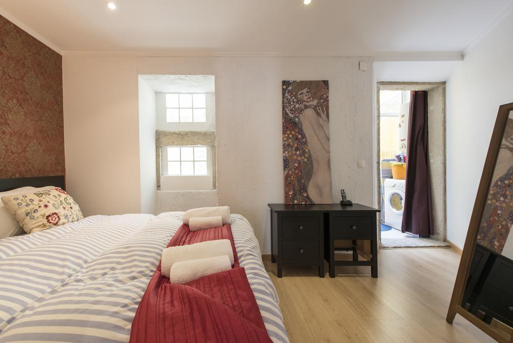 Lusitania One In Mouraria Apartment Lisbon Luaran gambar