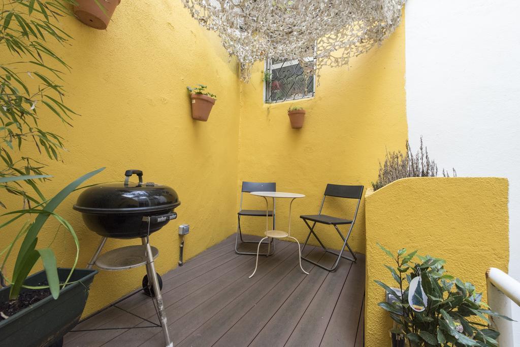 Lusitania One In Mouraria Apartment Lisbon Luaran gambar